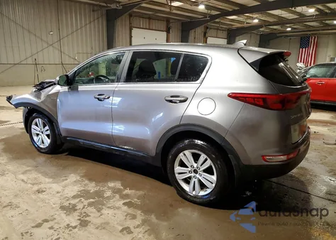 2017 Kia Sportage Lx z USA, uszkodzony, nr VIN KNDPMCAC1H711400